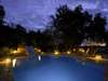 Flatdogs Jackalberry Tree House - pool at night